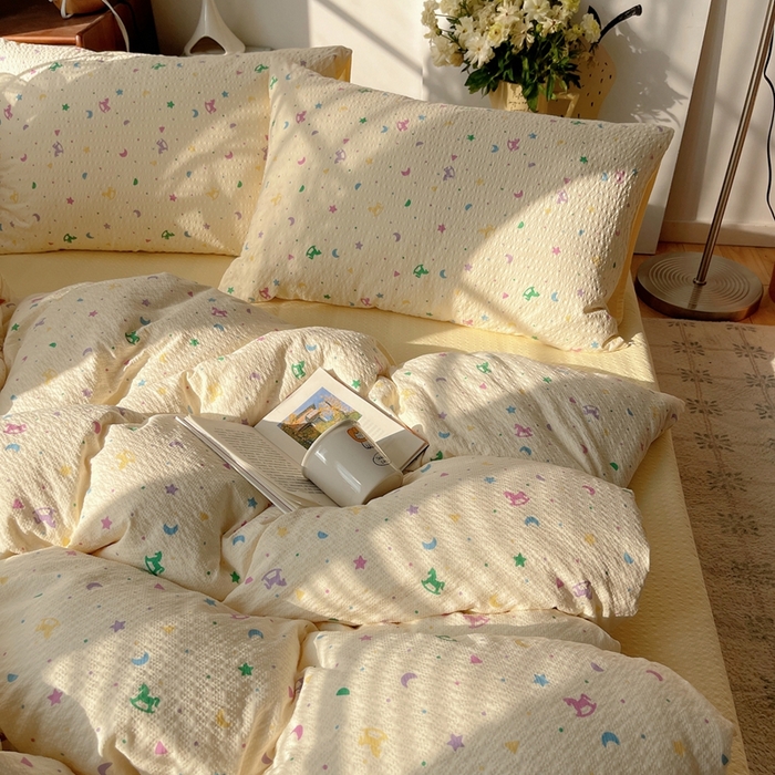 91家纺网 家纺一手货源 找家纺 贝扬思家纺 2026新款高品质A类泡芙纱普通款四件套-110g-(软软糯糯小红书推荐~) 摇摇木马