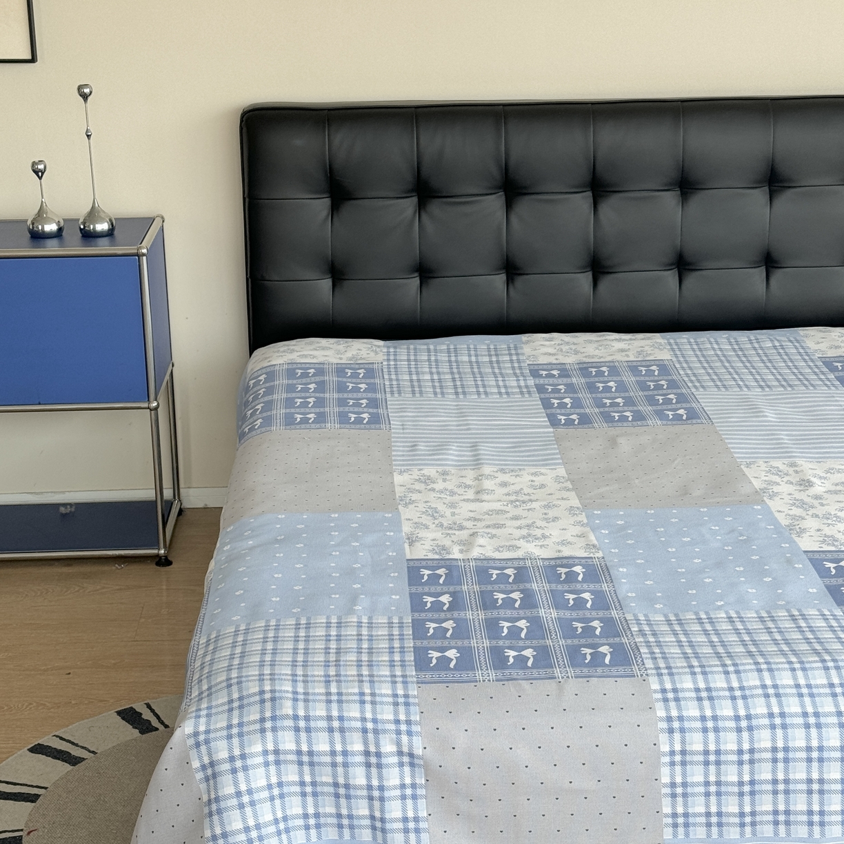 91家纺网 家纺一手货源 找家纺 一隅花田 2026新款麻感粗砂加厚老粗布床单三件套（品牌同款） 蓝风铃