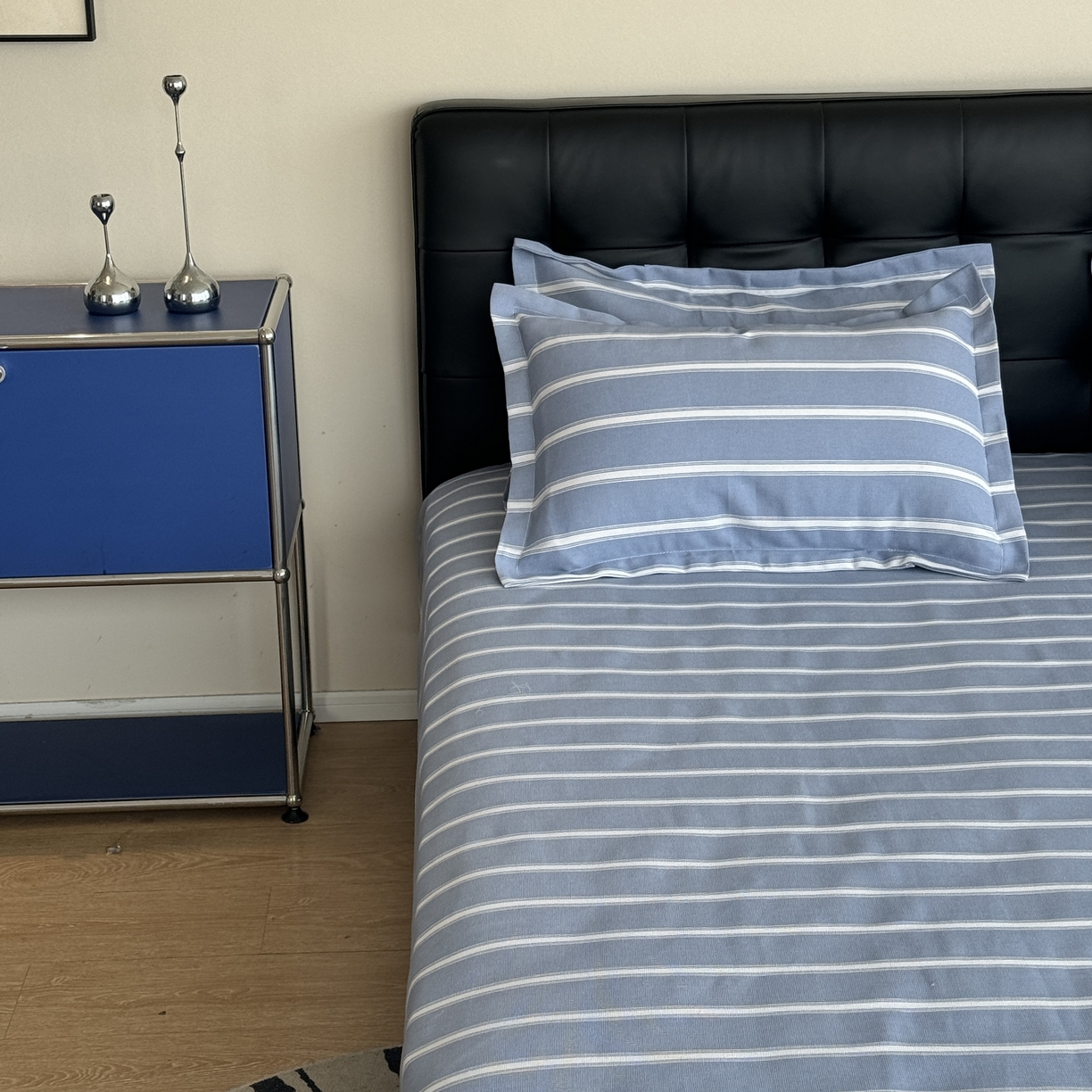 91家纺网 家纺一手货源 找家纺 一隅花田 2026新款麻感粗砂加厚老粗布床单三件套（品牌同款） 索菲米亚