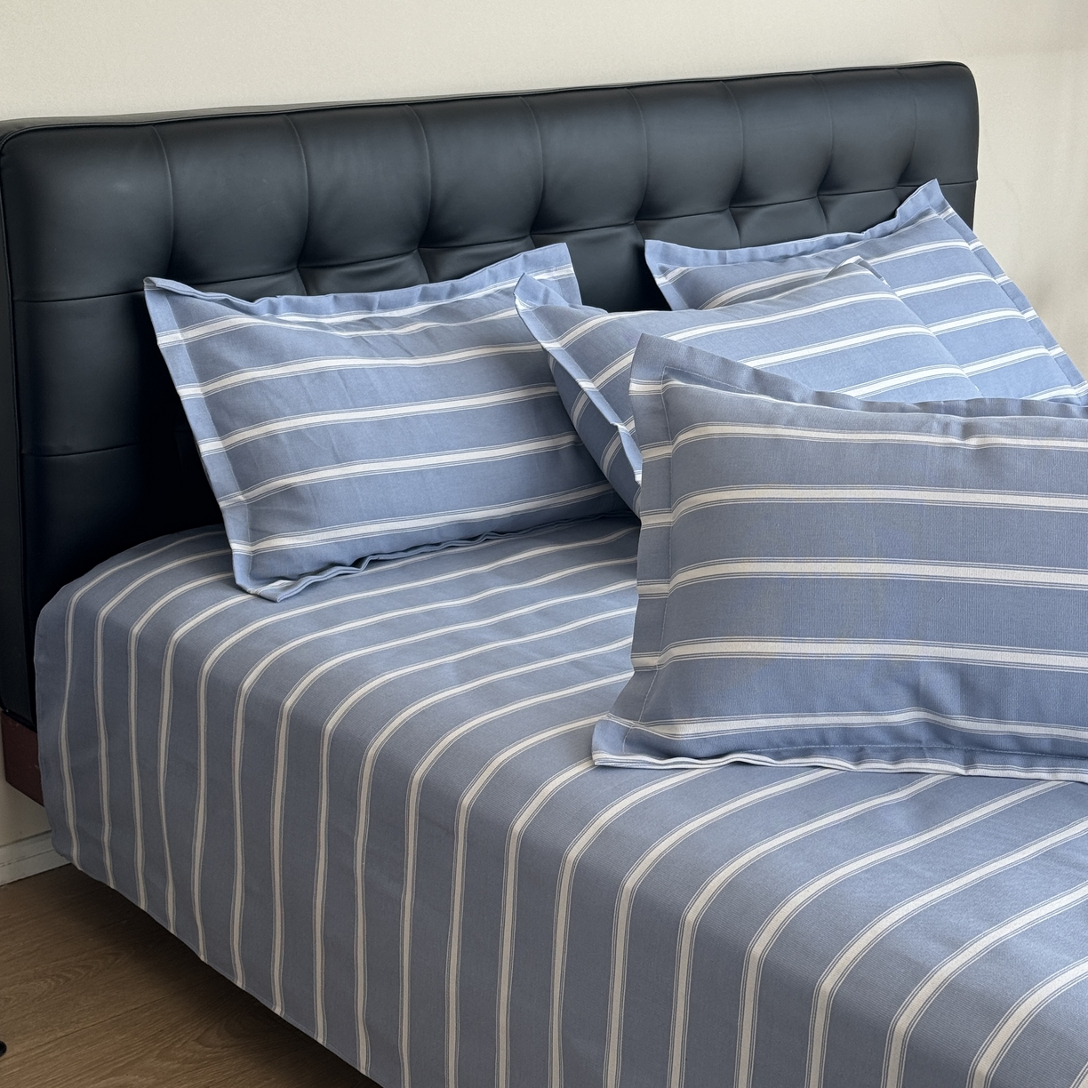 91家纺网 家纺一手货源 找家纺 一隅花田 2026新款麻感粗砂加厚老粗布床单三件套（品牌同款） 索菲米亚