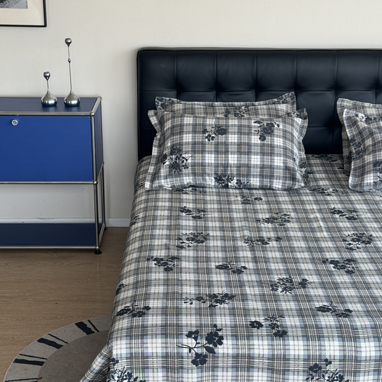 91家纺网 家纺一手货源 找家纺 一隅花田 2026新款麻感粗砂加厚老粗布床单三件套（品牌同款） 鸢尾格