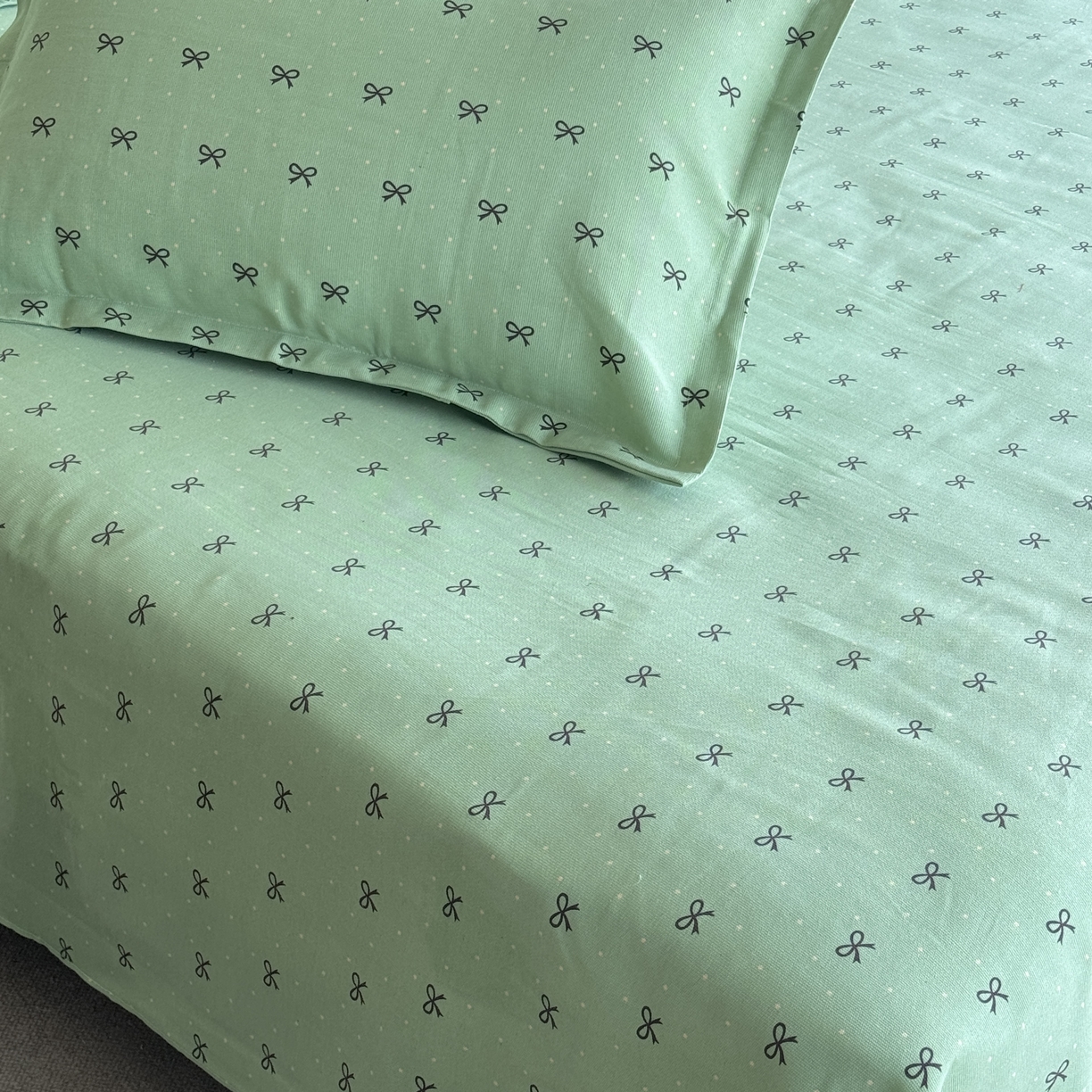 91家纺网 家纺一手货源 找家纺 一隅花田 2026新款麻感粗砂加厚老粗布床单三件套（品牌同款） 仲夏