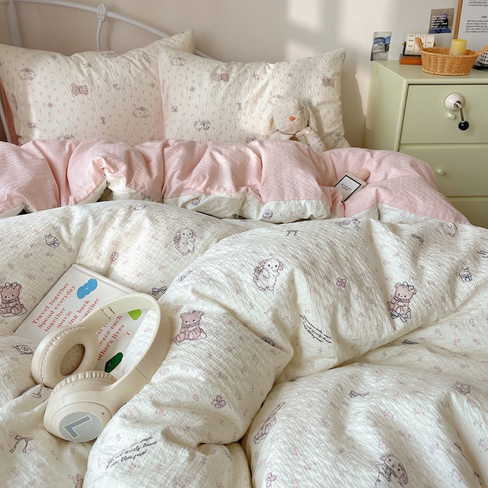 91家纺网 家纺一手货源 找家纺 贝扬思家纺 2026新款高品质A类泡芙纱普通款四件套-110g-(软软糯糯小红书推荐~) 悦悦小兔