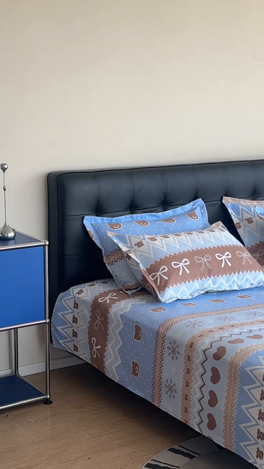 91家纺网 家纺一手货源 找家纺 一隅花田 2026新款麻感粗砂加厚老粗布床单三件套（品牌同款） 费尔熊