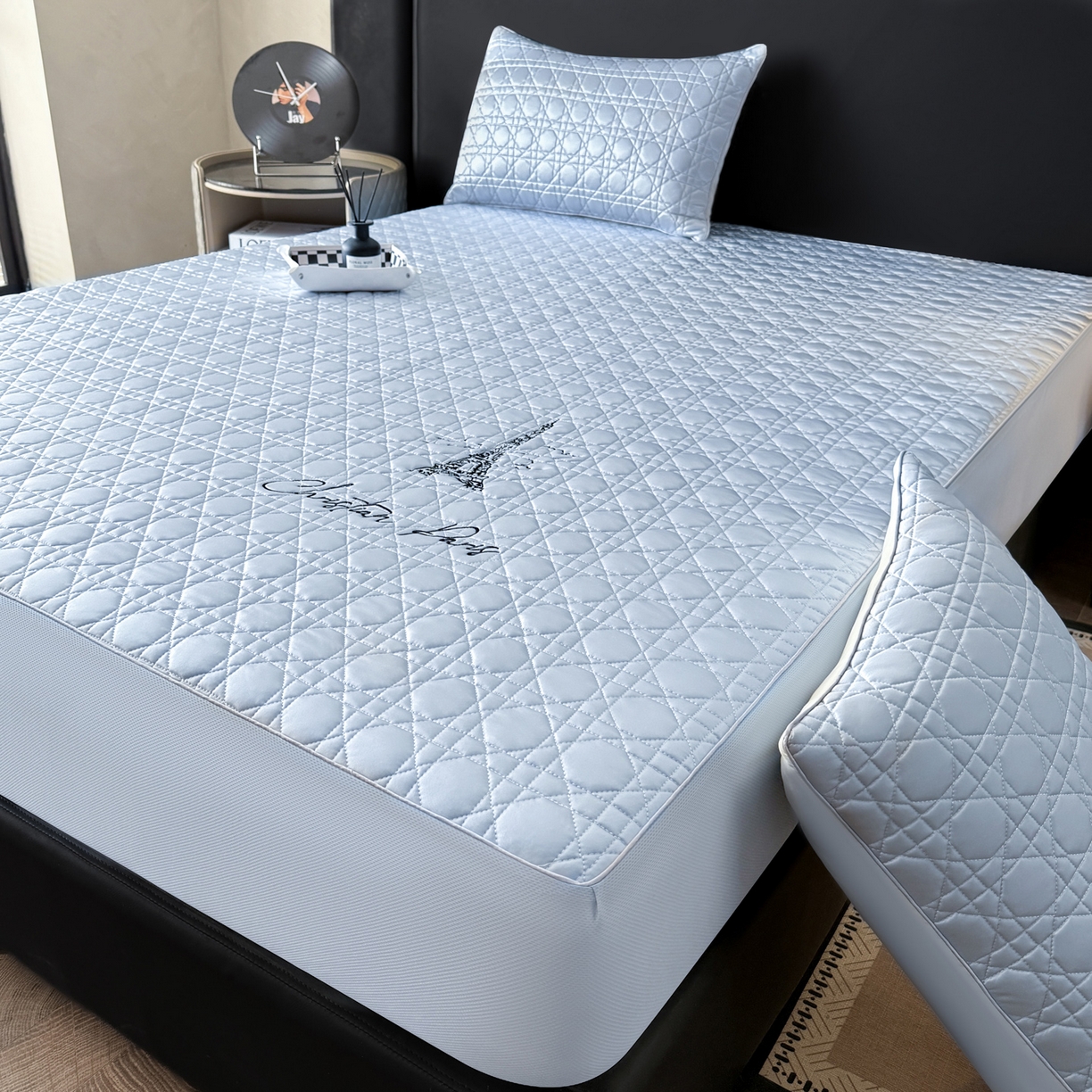 91家纺网 家纺一手货源 找家纺 （总）蓝极人 2026春夏新款冰丝绸水光席席子凉席-戴妃