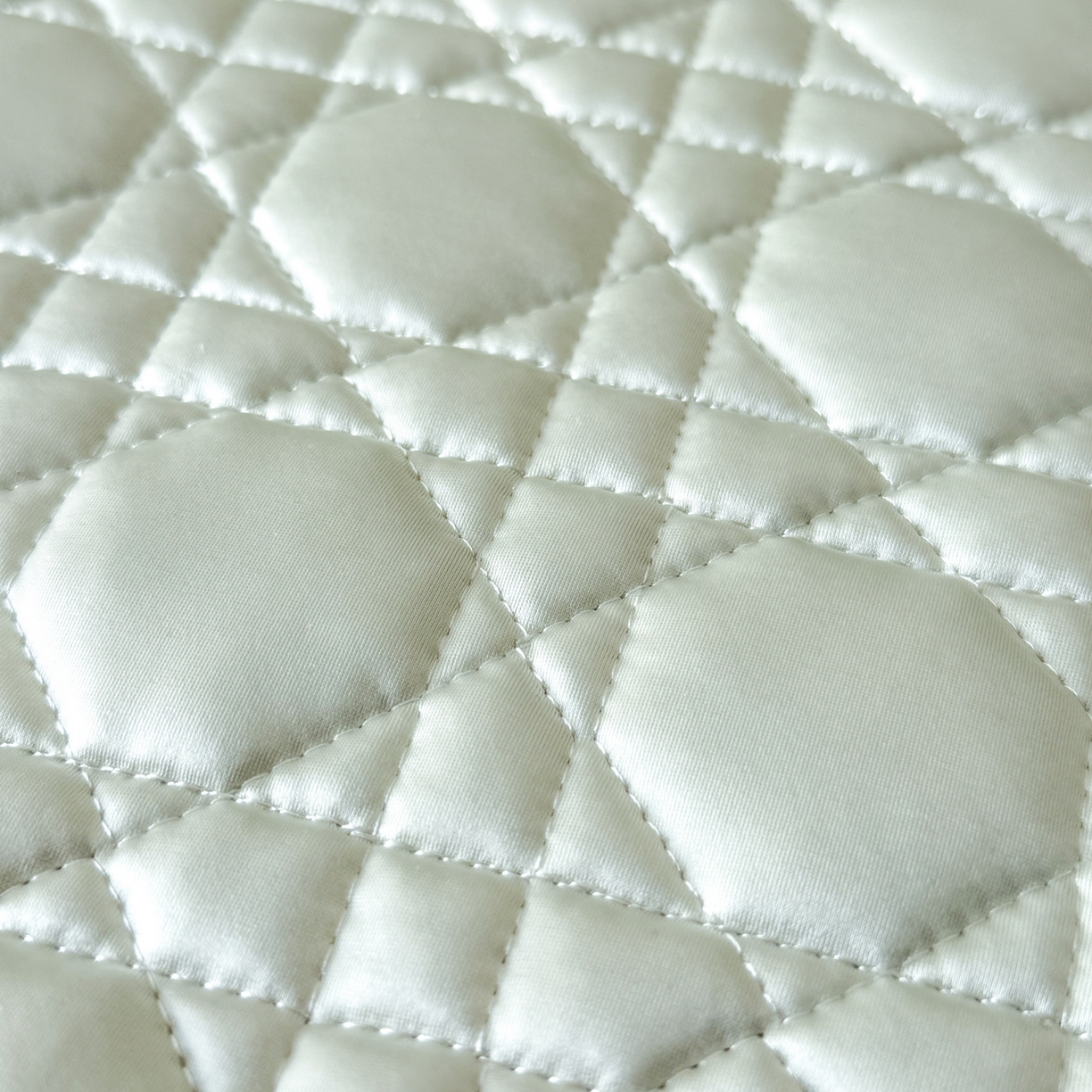 91家纺网 家纺一手货源 找家纺 蓝极人 2026春夏新款冰丝绸水光席席子凉席-戴妃 戴妃-青柠绿