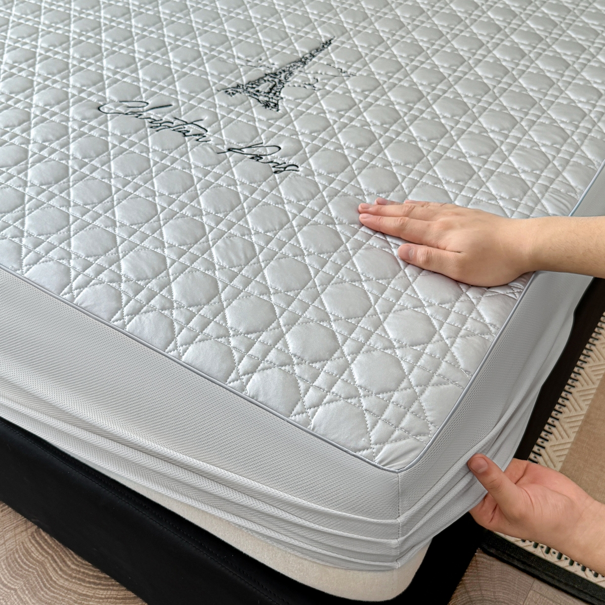 91家纺网 家纺一手货源 找家纺 蓝极人 2026春夏新款冰丝绸水光席席子凉席-戴妃 戴妃-月光灰