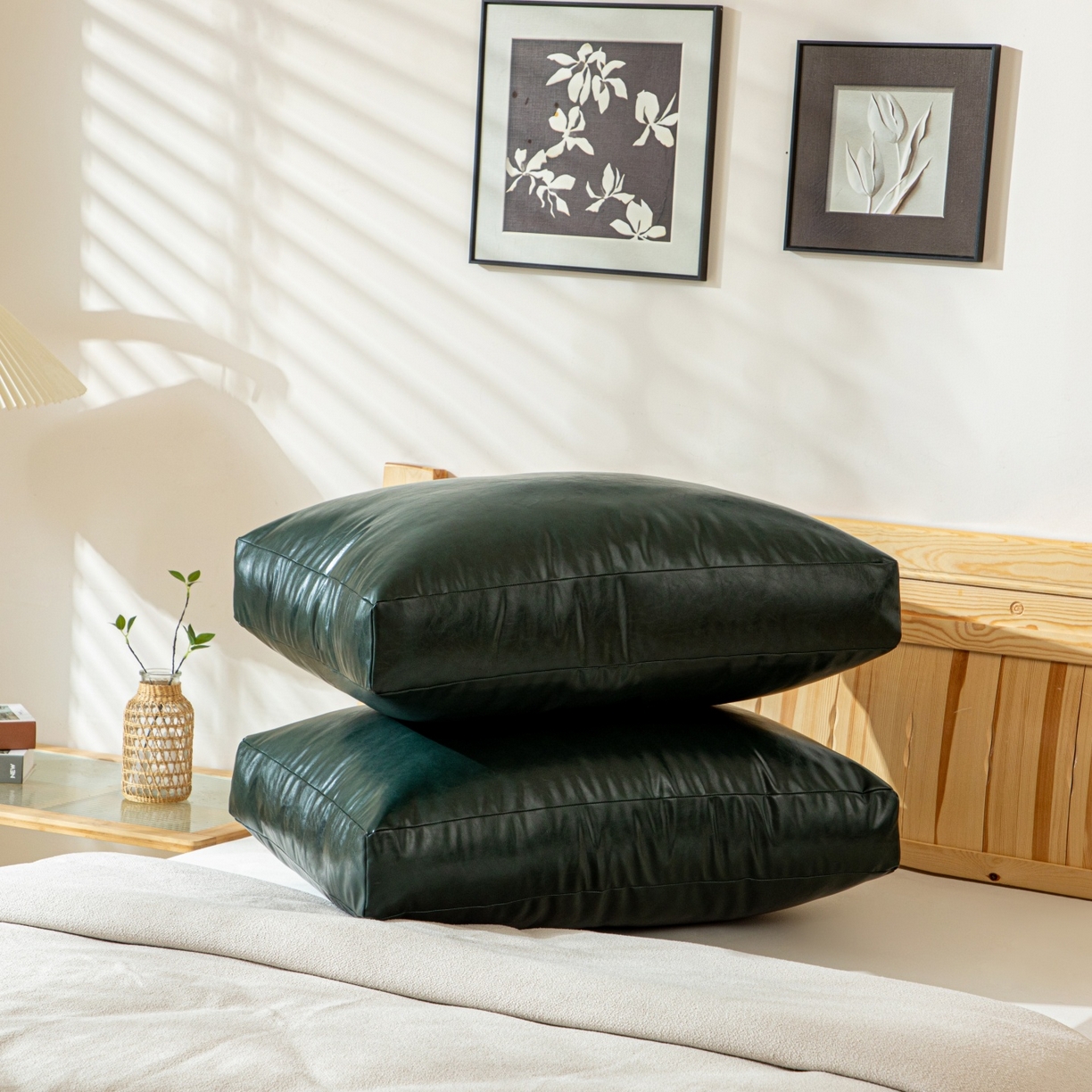 91家纺网 家纺一手货源 找家纺 沐沐家纺 2026新款油蜡皮立体面包枕靠背靠垫 墨绿复古