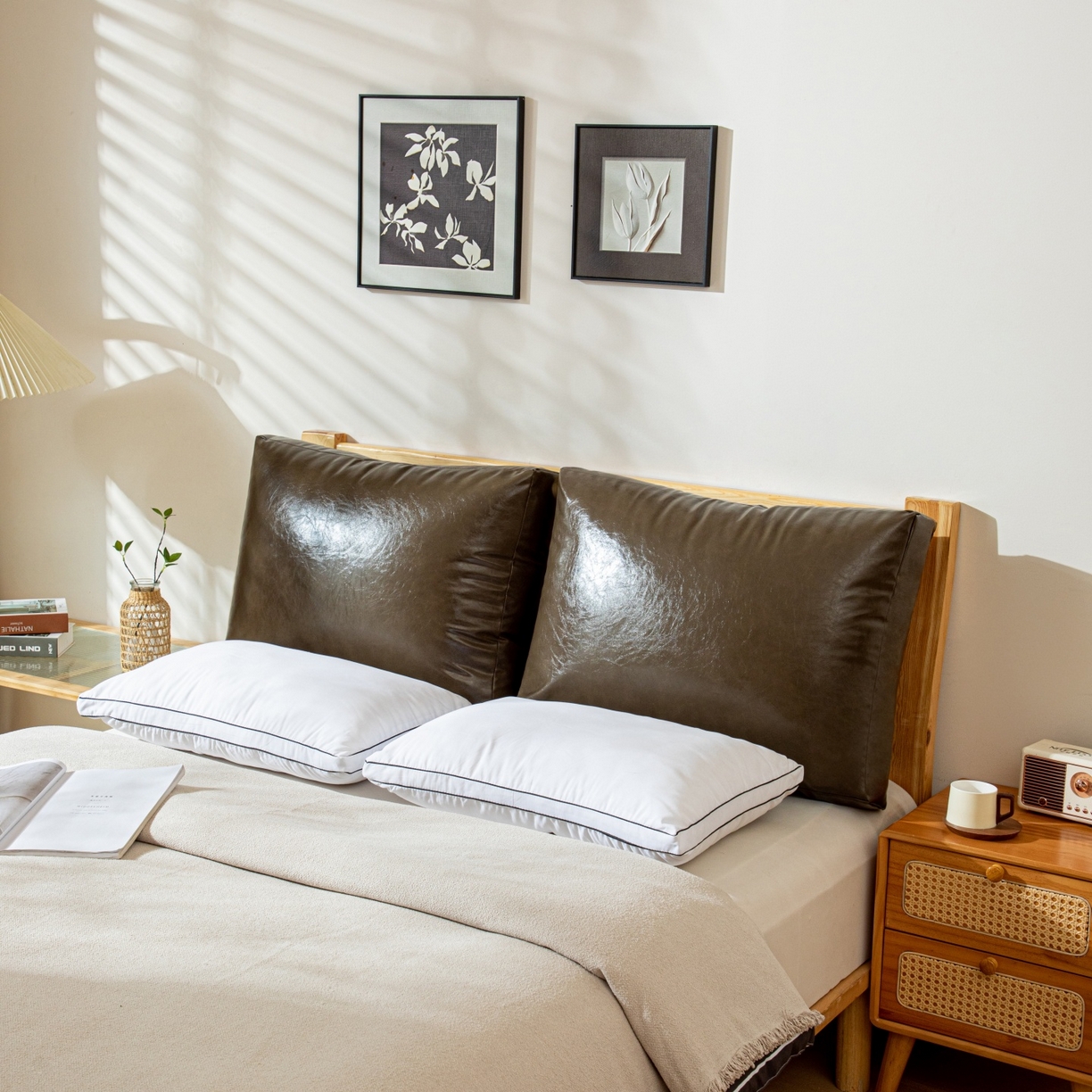 91家纺网 家纺一手货源 找家纺 沐沐家纺 2026新款油蜡皮立体面包枕靠背靠垫 复古深棕