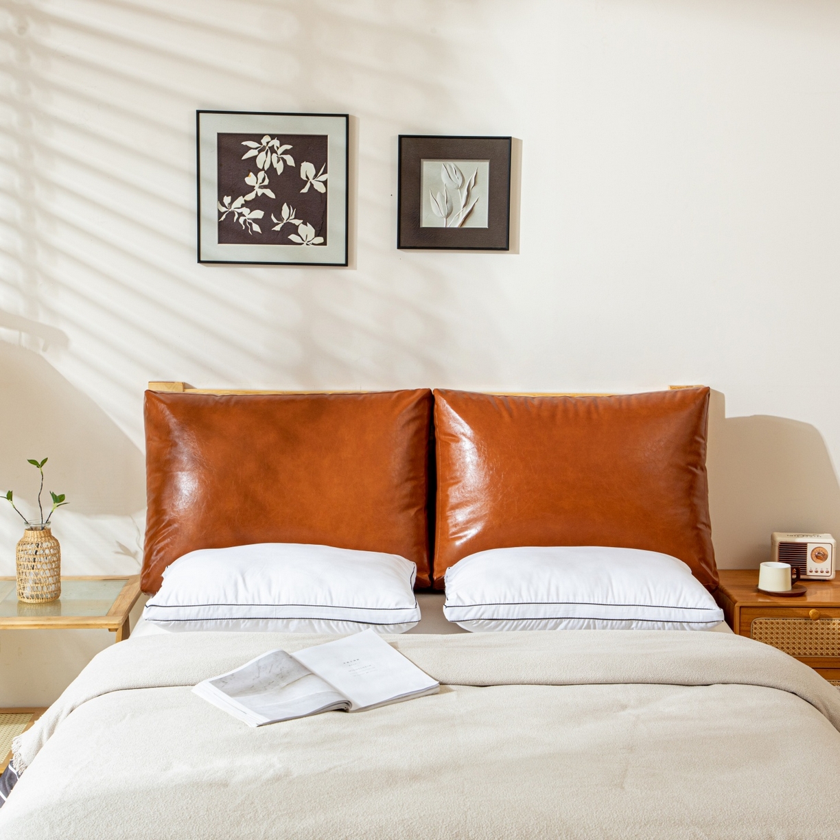 91家纺网 家纺一手货源 找家纺 沐沐家纺 2026新款油蜡皮立体面包枕靠背靠垫 焦糖橙棕