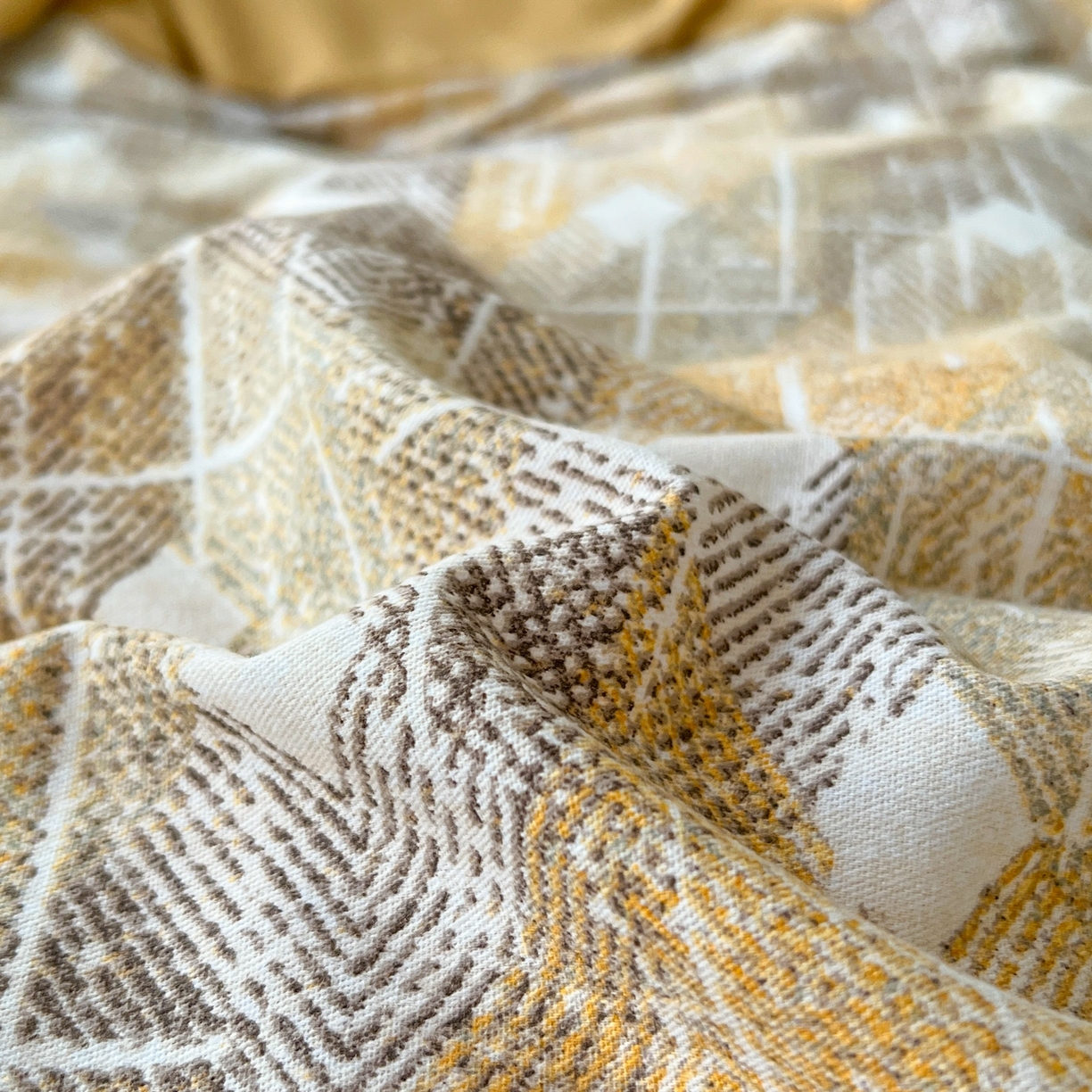 91家纺网 家纺一手货源 找家纺 2025新款全棉磨毛印花单品被套 妮可-咖