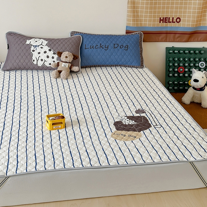 91家纺网 家纺一手货源 找家纺 RYB红黄兰 2026新款ins设计师原创款大版冰皮凉感水洗乳胶加厚6mm凉席三件套 沙发小狗