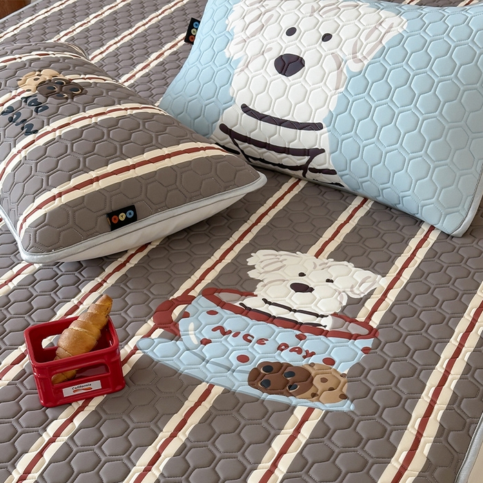 91家纺网 家纺一手货源 找家纺 RYB红黄兰 2026新款ins设计师原创款大版冰皮凉感水洗乳胶加厚6mm凉席三件套 咖啡西高地