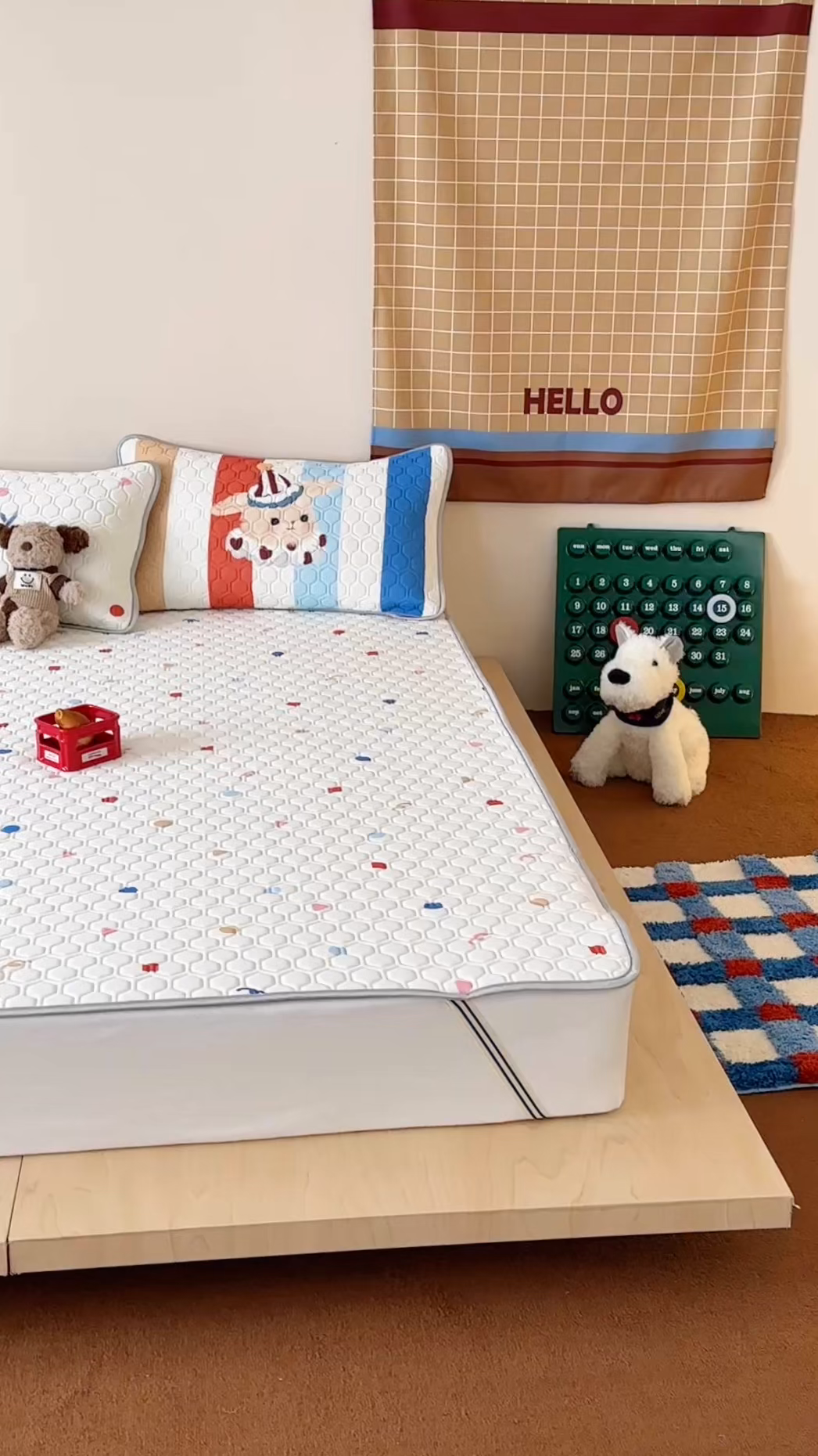 91家纺网 家纺一手货源 找家纺 RYB红黄兰 2026新款ins设计师原创款大版冰皮凉感水洗乳胶加厚6mm凉席三件套 马戏团小兔