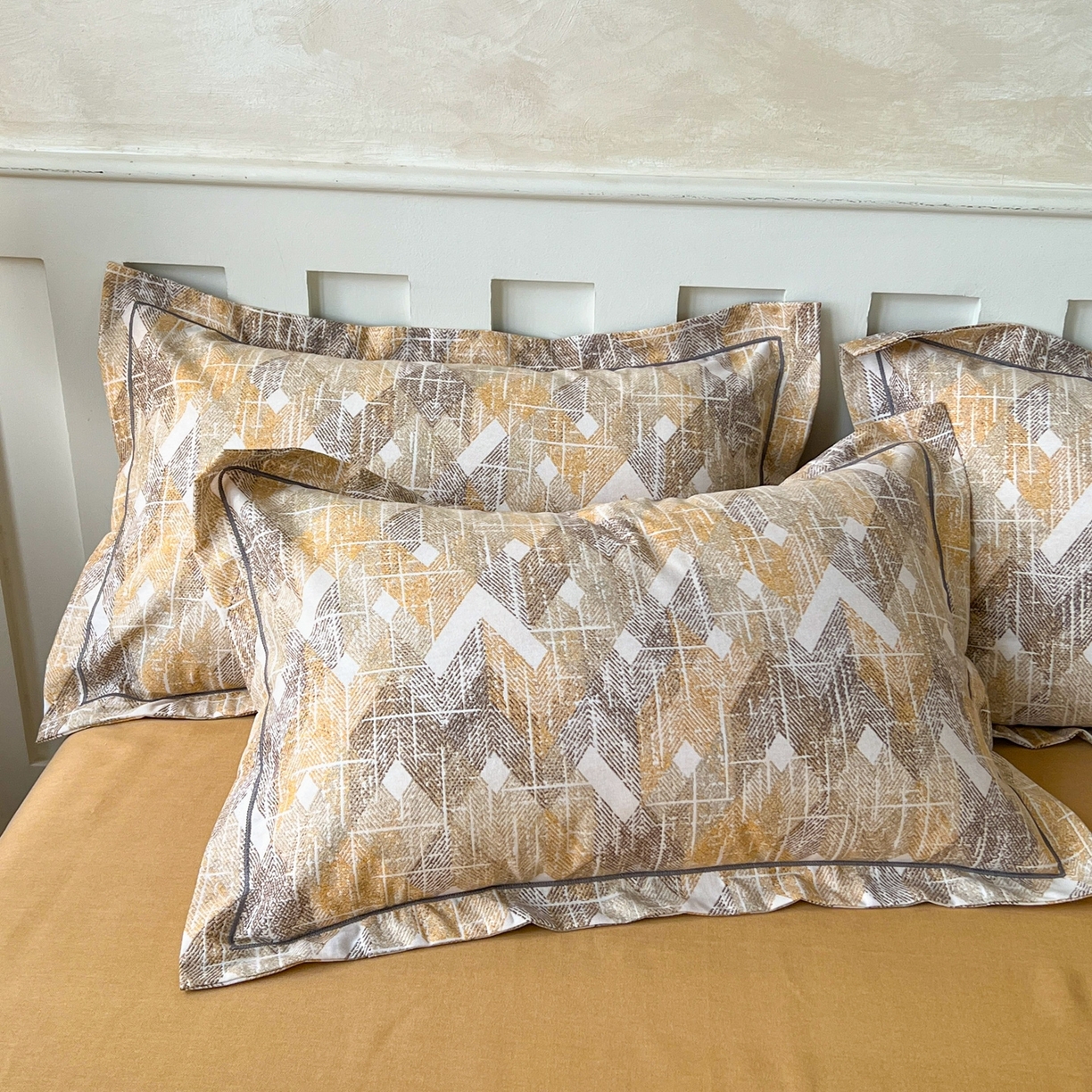 简约家纺 2025新款全棉磨毛印花单品枕套 妮可-咖