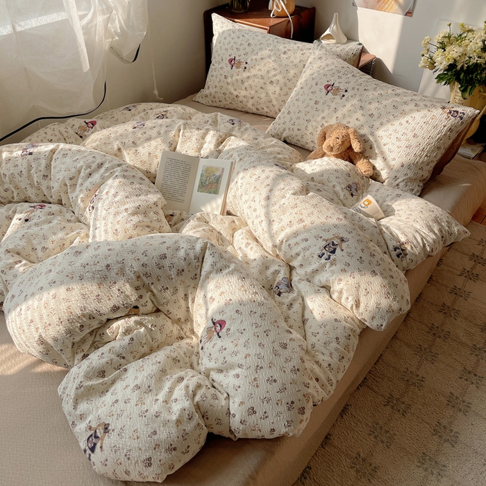 91家纺网 家纺一手货源 找家纺 贝扬思家纺 2026新款高品质A类泡芙纱普通款四件套-110g-(软软糯糯小红书推荐~) 花间娃娃絮