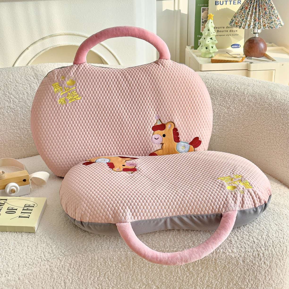 91家纺网 家纺一手货源 找家纺 （总）诺可 2026新款凉感猫肚枕记忆枕枕头枕芯-马上有钱