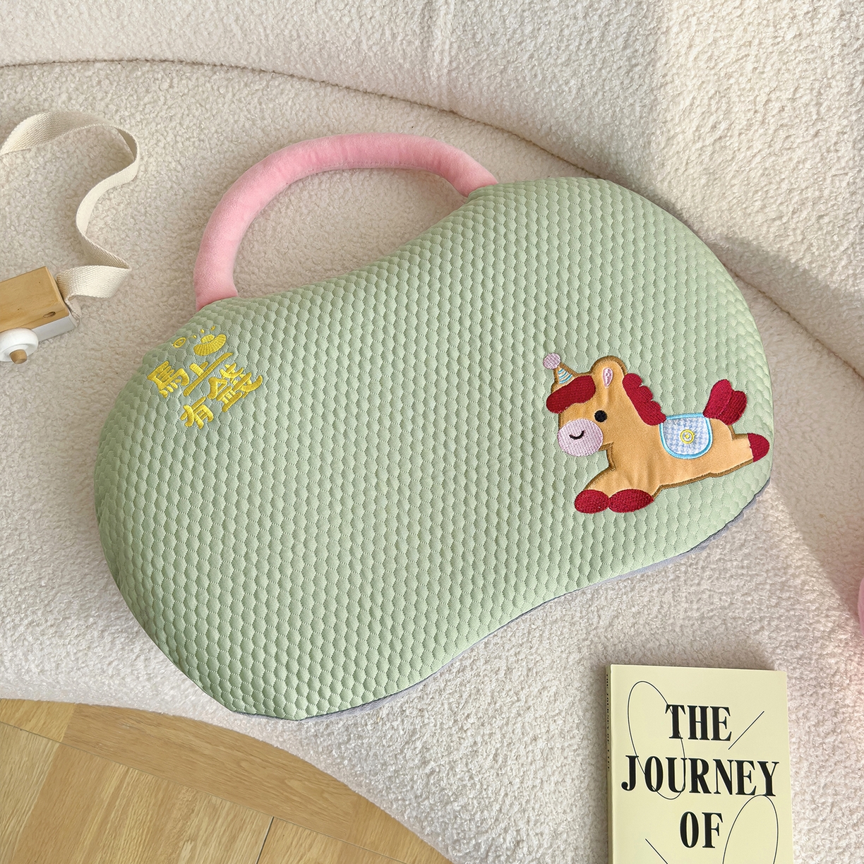 91家纺网 家纺一手货源 找家纺 诺可 2026新款凉感猫肚枕记忆枕枕头枕芯-马上有钱 马上有钱-绿色