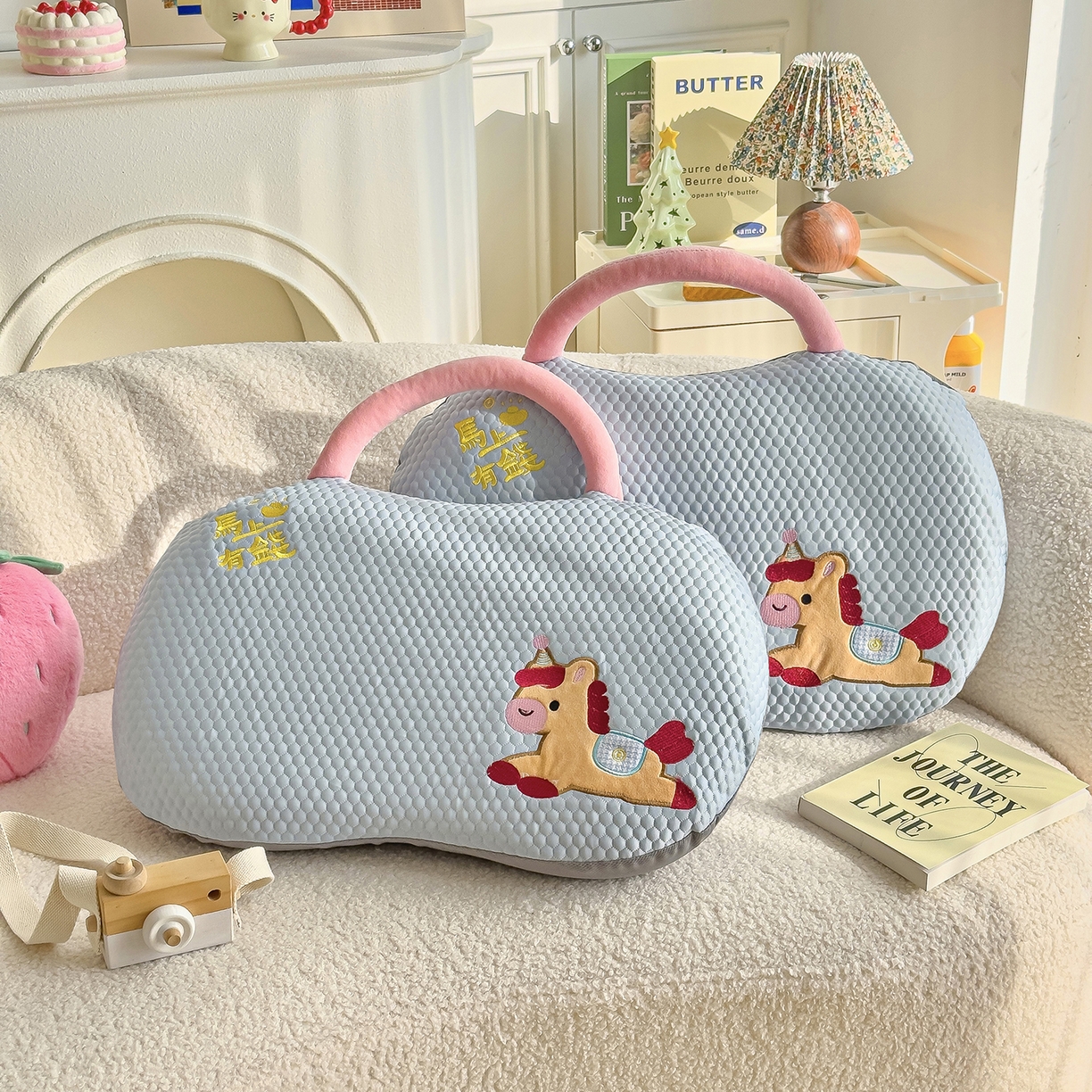 91家纺网 家纺一手货源 找家纺 诺可 2026新款凉感猫肚枕记忆枕枕头枕芯-马上有钱 马上有钱-蓝色