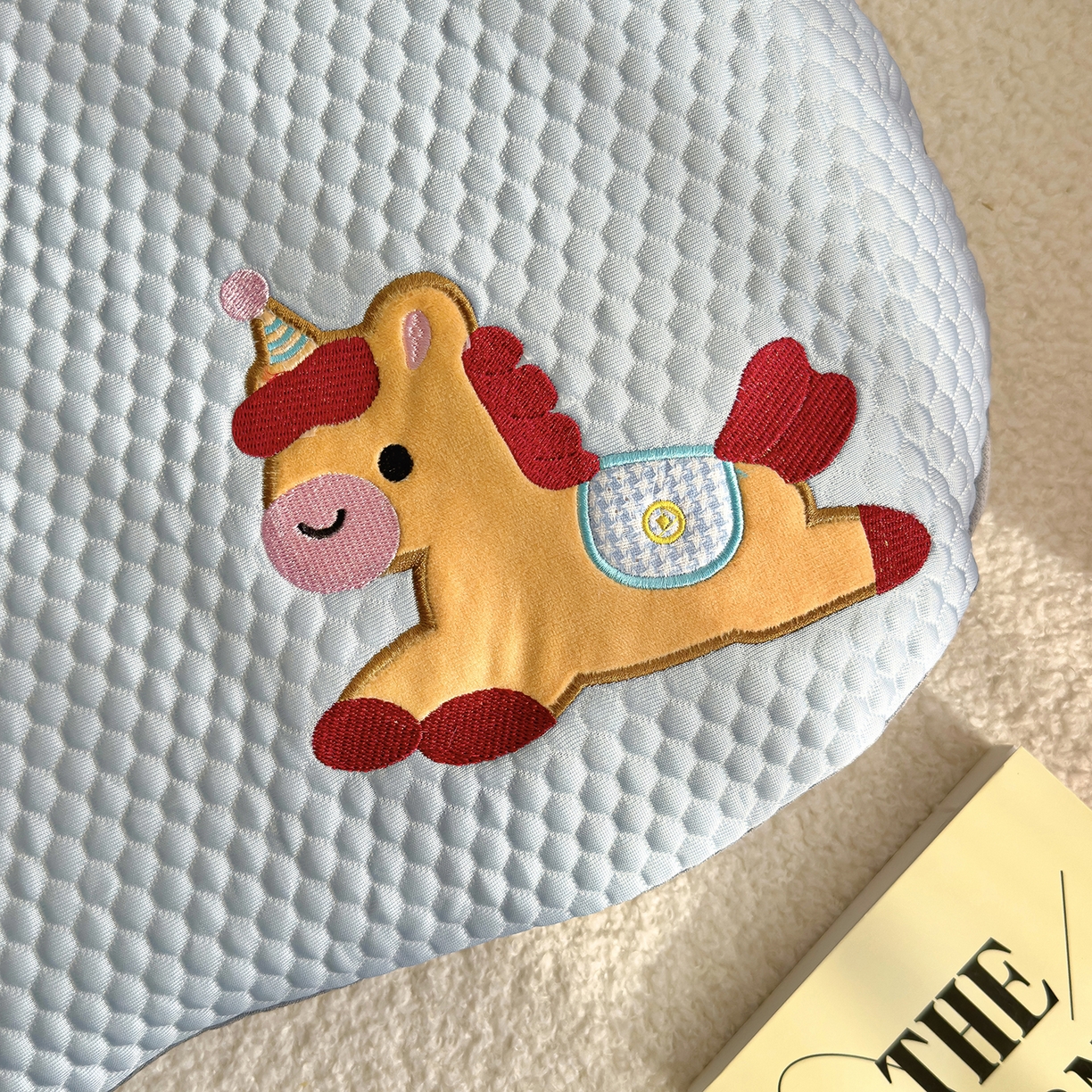 91家纺网 家纺一手货源 找家纺 诺可 2026新款凉感猫肚枕记忆枕枕头枕芯-马上有钱 马上有钱-蓝色