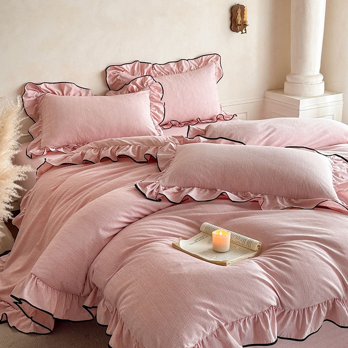 91家纺网 家纺一手货源 找家纺 苏源家居 2026新款法式黑包边亚麻公主风荷叶边四件套-清欢 清欢-麻甜粉