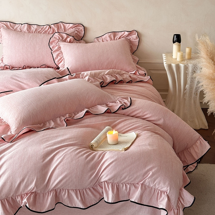 91家纺网 家纺一手货源 找家纺 苏源家居 2026新款法式黑包边亚麻公主风荷叶边四件套-清欢 清欢-麻甜粉