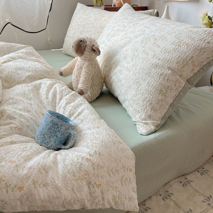 91家纺网 家纺一手货源 找家纺 贝扬思家纺 2026新款高品质A类泡芙纱普通款四件套-110g-(软软糯糯小红书推荐~) 凌晨信件