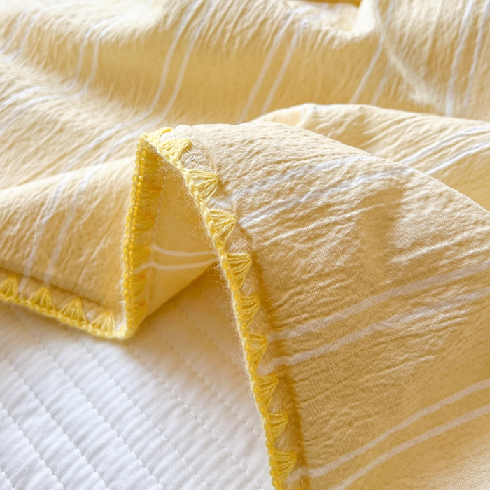 91家纺网 家纺一手货源 找家纺 鑫利来家纺 2026新款日系多巴胺皱皱纱贝壳绣夏被夏凉被空调被 春染-米黄