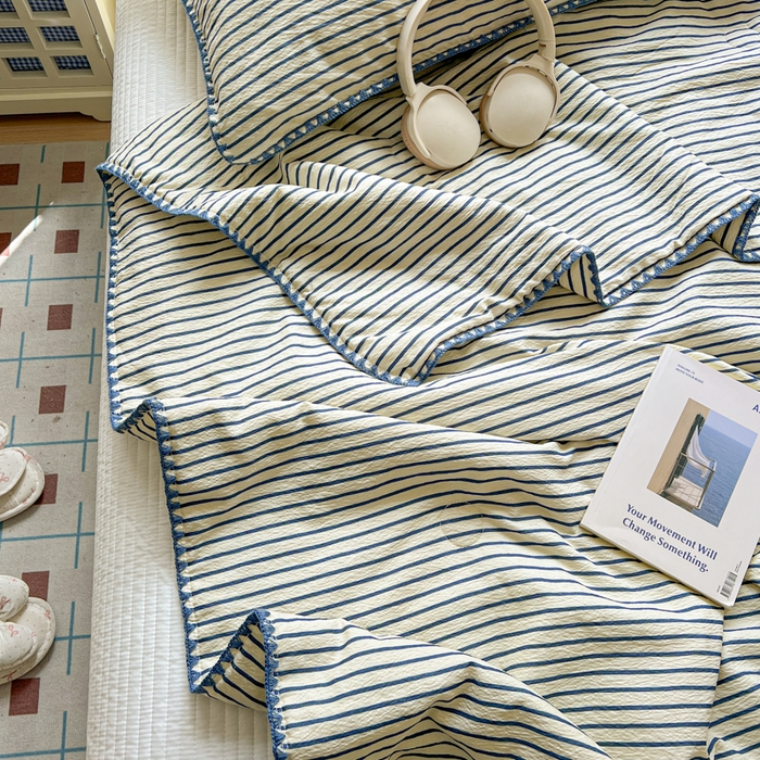 91家纺网 家纺一手货源 找家纺 鑫利来家纺 2026新款日系多巴胺皱皱纱贝壳绣夏被夏凉被空调被 海盐-蓝