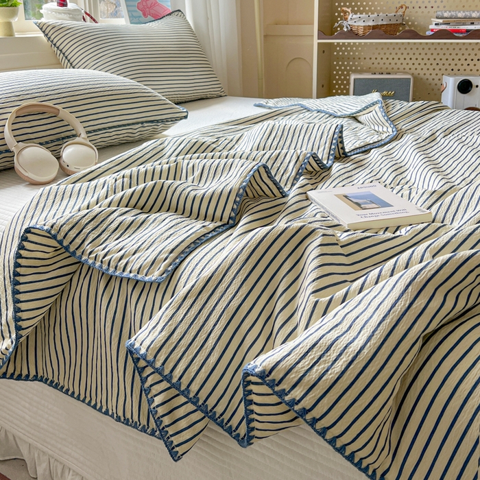 91家纺网 家纺一手货源 找家纺 鑫利来家纺 2026新款日系多巴胺皱皱纱贝壳绣夏被夏凉被空调被 海盐-蓝