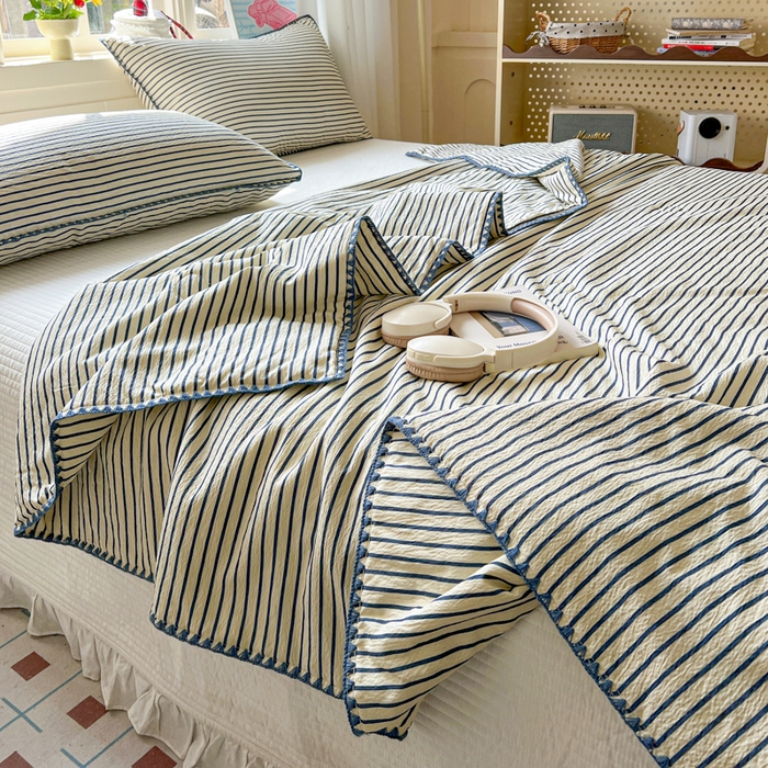 91家纺网 家纺一手货源 找家纺 鑫利来家纺 2026新款日系多巴胺皱皱纱贝壳绣夏被夏凉被空调被 海盐-蓝