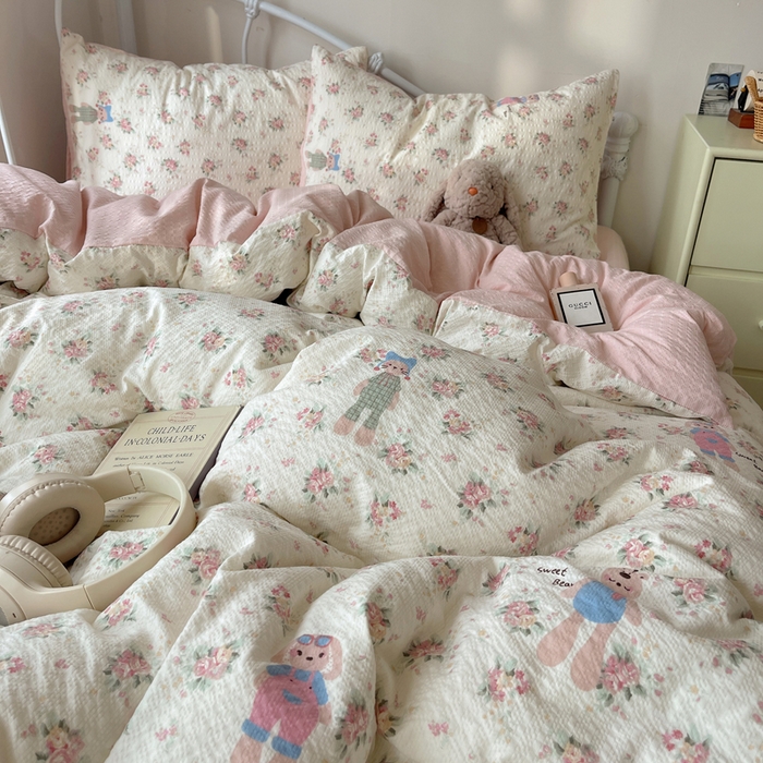 91家纺网 家纺一手货源 找家纺 贝扬思家纺 2026新款高品质A类泡芙纱普通款四件套-110g-(软软糯糯小红书推荐~) 甜卷兔兔