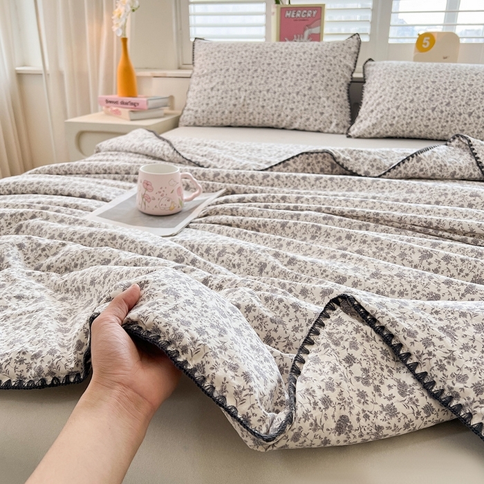 91家纺网 家纺一手货源 找家纺 （总）锦尚坊被芯馆 2026新款100%棉花双层纱夏被新疆棉花空调被可机洗夏凉被绣边踩棉工艺