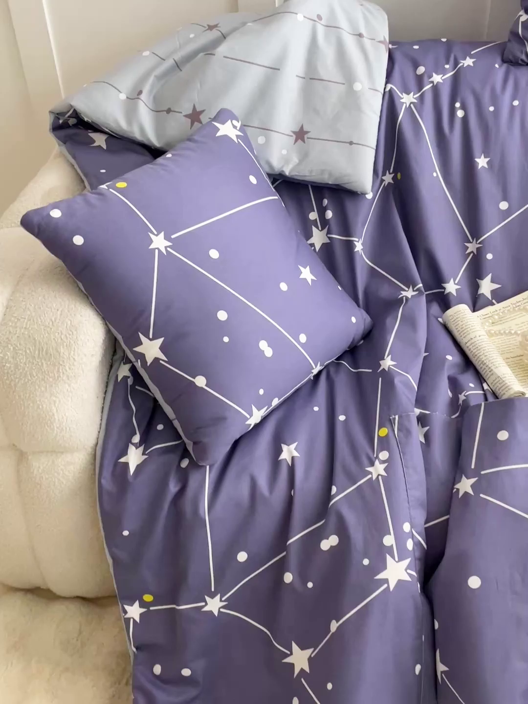 91家纺网 家纺一手货源 找家纺 多米家居 2026新款口袋印花抱枕被单品 格韵-蓝