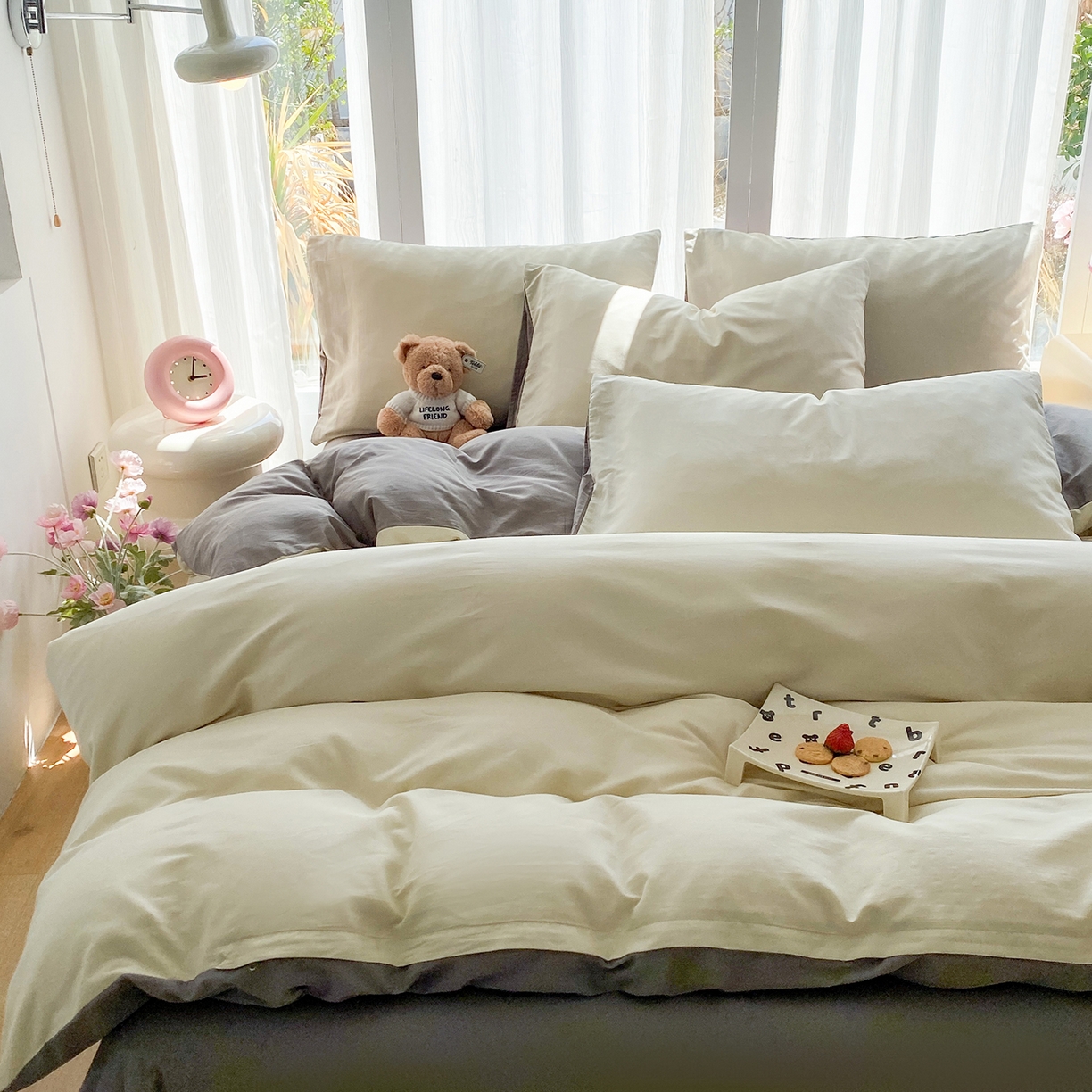 91家纺网 家纺一手货源 找家纺 蓝梦 2026新款全棉水洗棉布标四件套 奶白+时尚灰