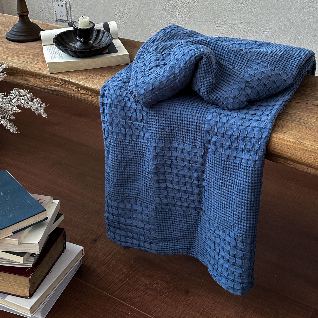 91家纺网 家纺一手货源 找家纺 米菲 2026春夏新款全棉纯棉纯色毛毯盖毯 克莱因蓝