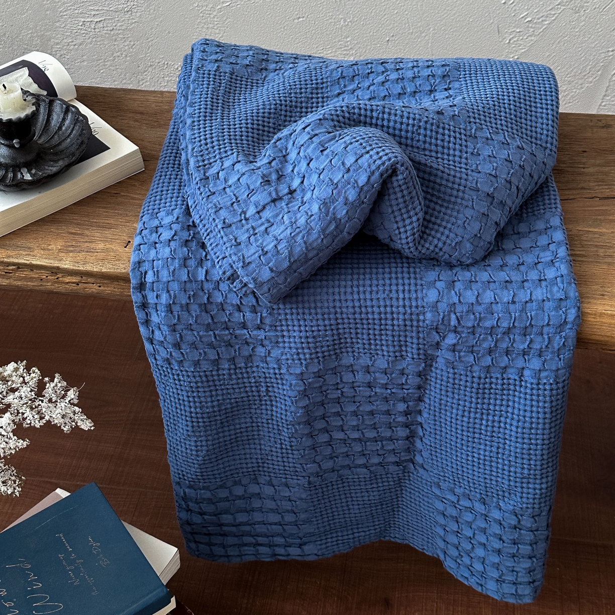 91家纺网 家纺一手货源 找家纺 米菲 2026春夏新款全棉纯棉纯色毛毯盖毯 克莱因蓝