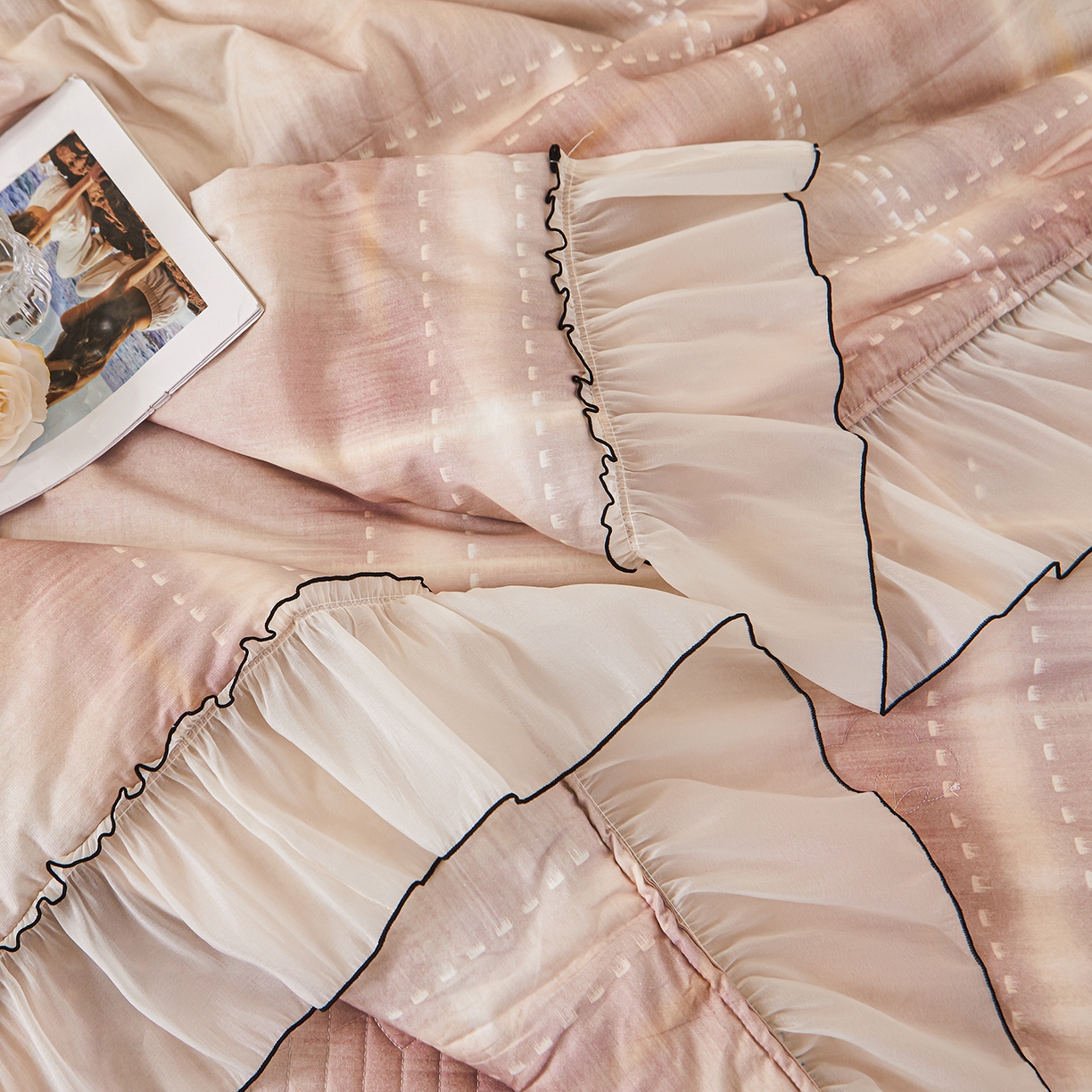 91家纺网 家纺一手货源 找家纺 宜凡家纺 2026新款全棉数码印花夏被床盖四件套格子系列 光之羽 紫