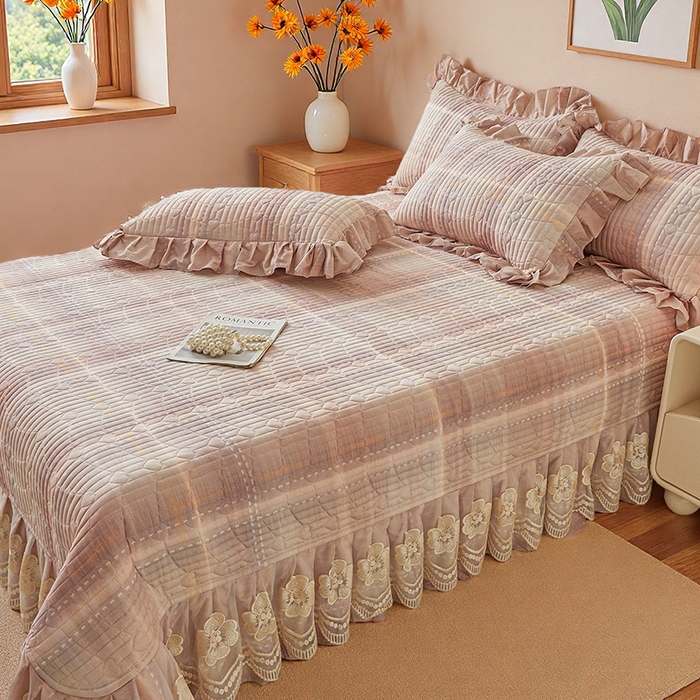 91家纺网 家纺一手货源 找家纺 宜凡家纺 2026新款全棉数码印花床盖三件套格子系列 光之羽-紫