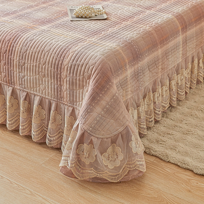 91家纺网 家纺一手货源 找家纺 宜凡家纺 2026新款全棉数码印花床盖三件套格子系列 光之羽-紫