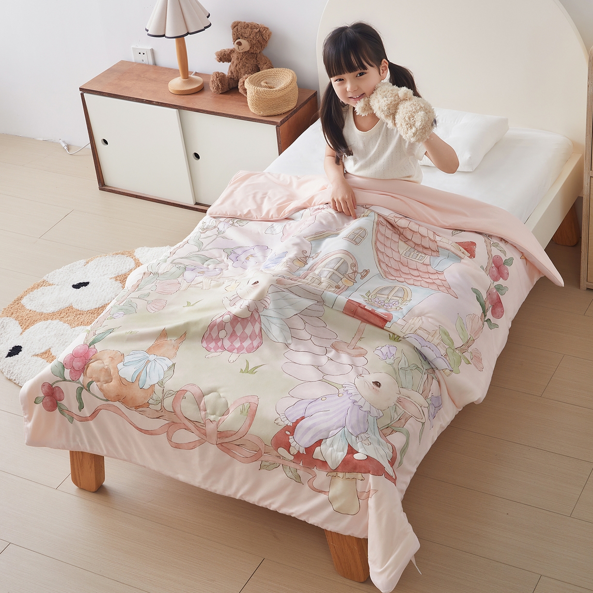 91家纺网 家纺一手货源 找家纺 （总）荷马之梦 2026新款凉凉梦境-原创手绘母婴风针织凉感山茶蚕丝儿童双感夏被夏凉被空调被