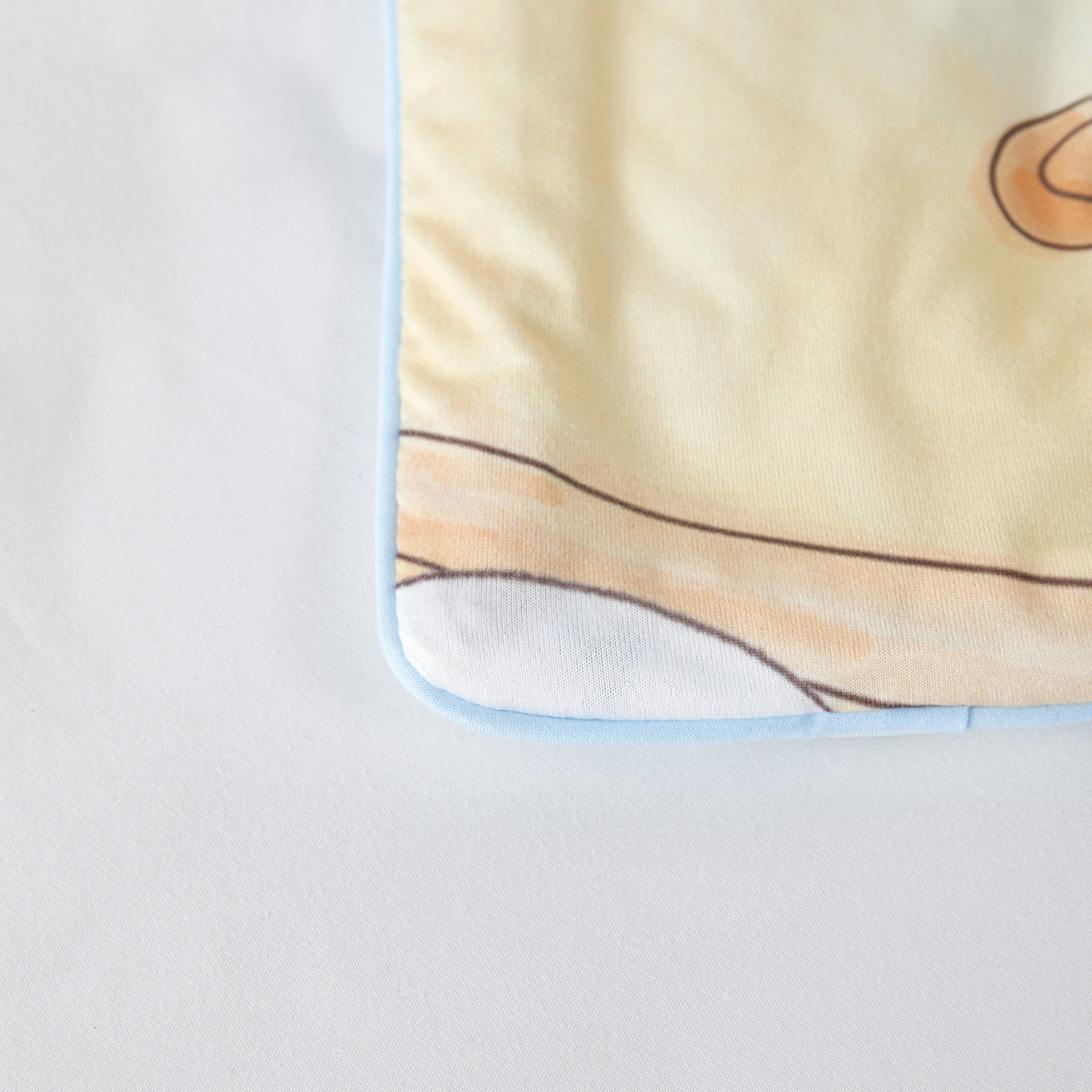 91家纺网 家纺一手货源 找家纺 荷马之梦 2026新款凉凉梦境-原创手绘母婴风针织凉感山茶蚕丝儿童双感夏被夏凉被空调被 跑跑小熊猫