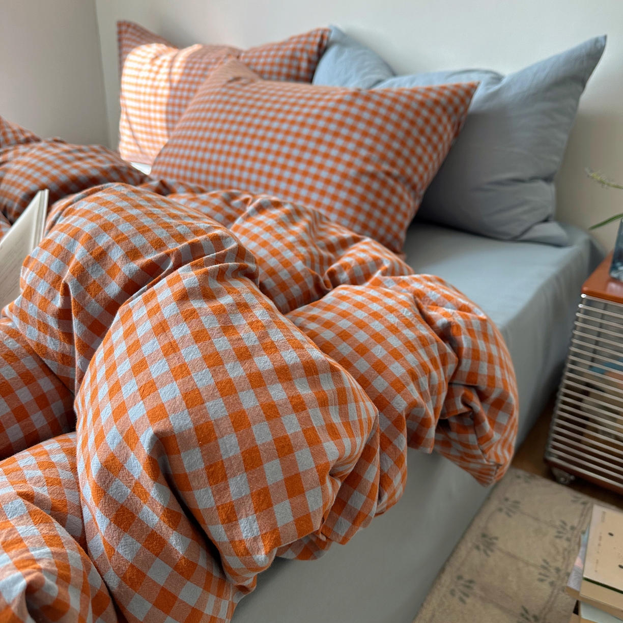 91家纺网 家纺一手货源 找家纺 例外 2026新款全棉纯棉色织水洗棉布拉格ins风四件套-影棚图 布拉格-橘兰