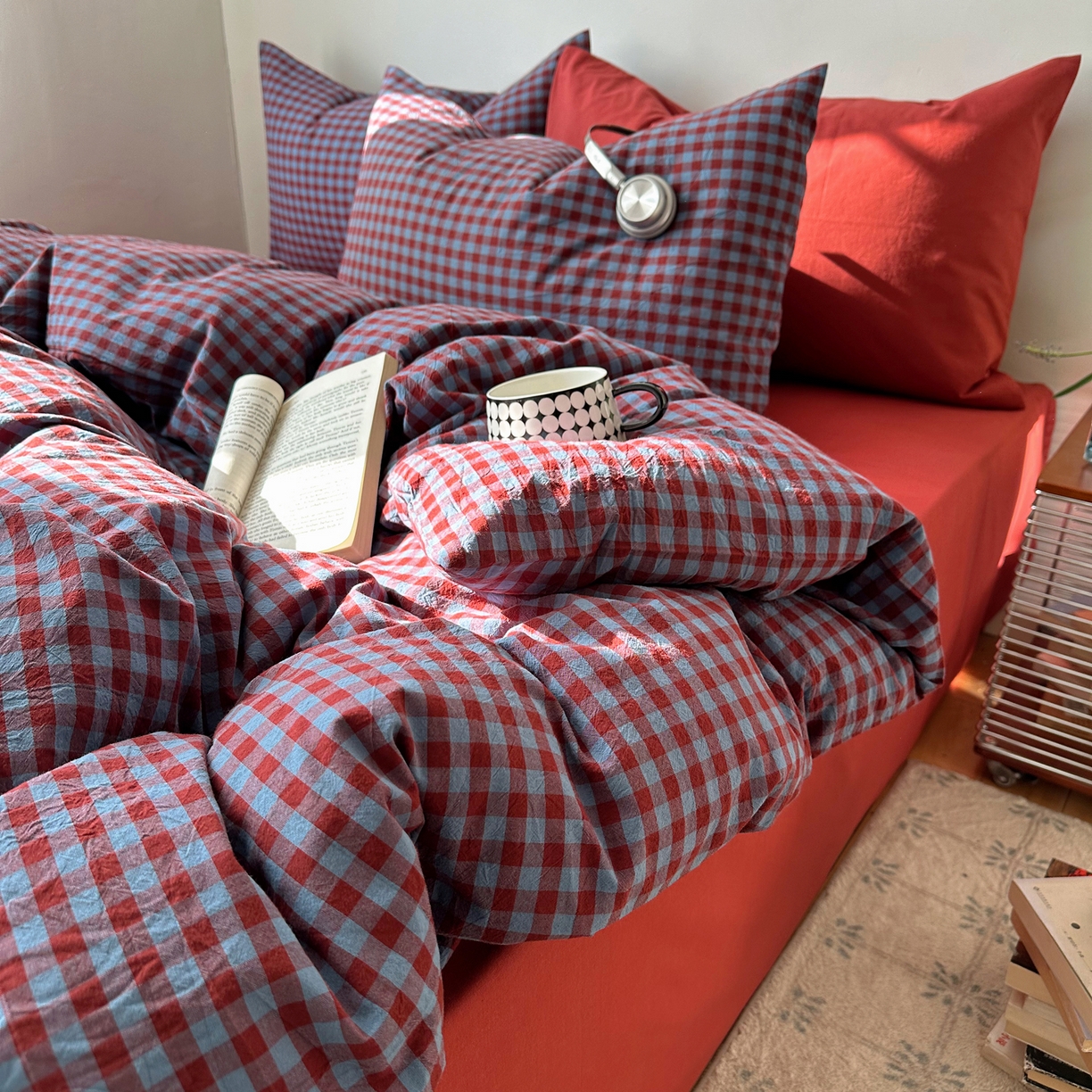 91家纺网 家纺一手货源 找家纺 例外 2026新款全棉纯棉色织水洗棉布拉格ins风四件套-影棚图 布拉格-藏红