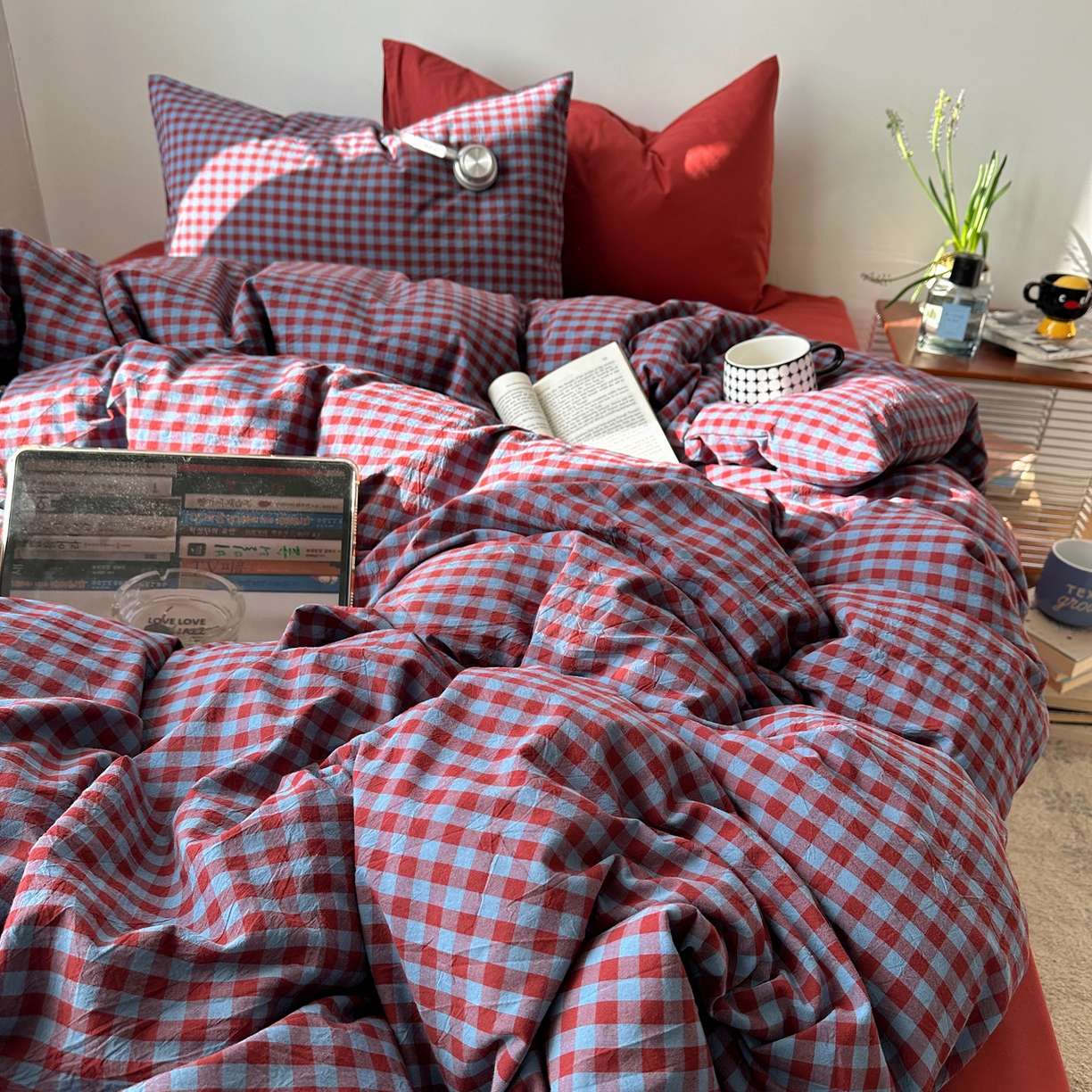 91家纺网 家纺一手货源 找家纺 例外 2026新款全棉纯棉色织水洗棉布拉格ins风四件套-影棚图 布拉格-藏红