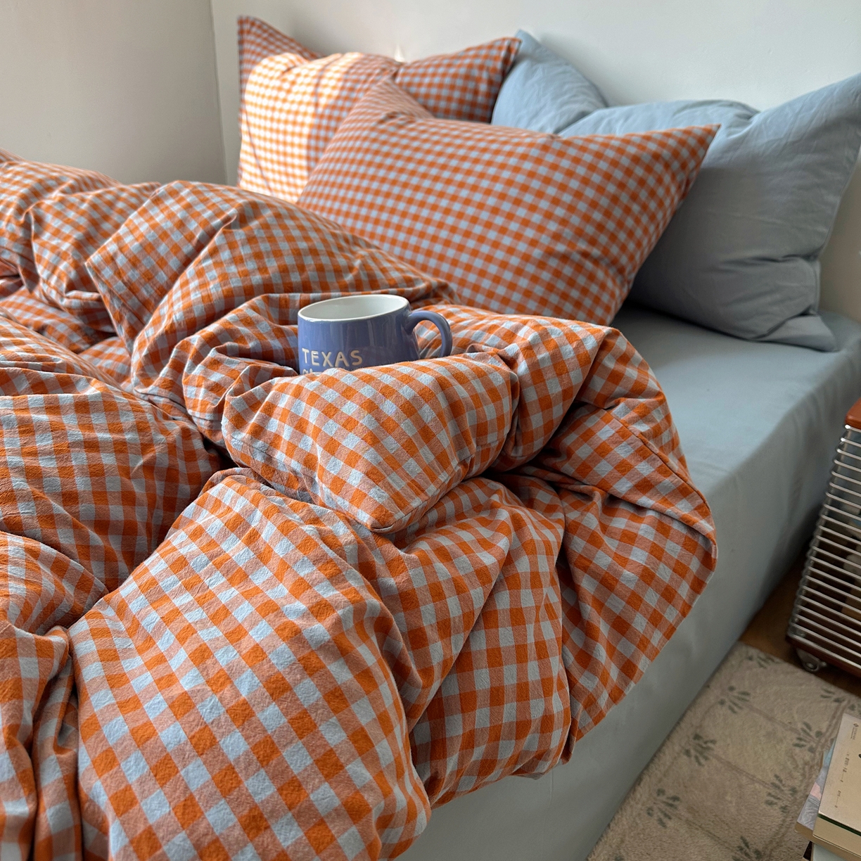 91家纺网 家纺一手货源 找家纺 例外 2026新款全棉纯棉色织水洗棉布拉格ins风四件套-影棚图 布拉格-橘兰