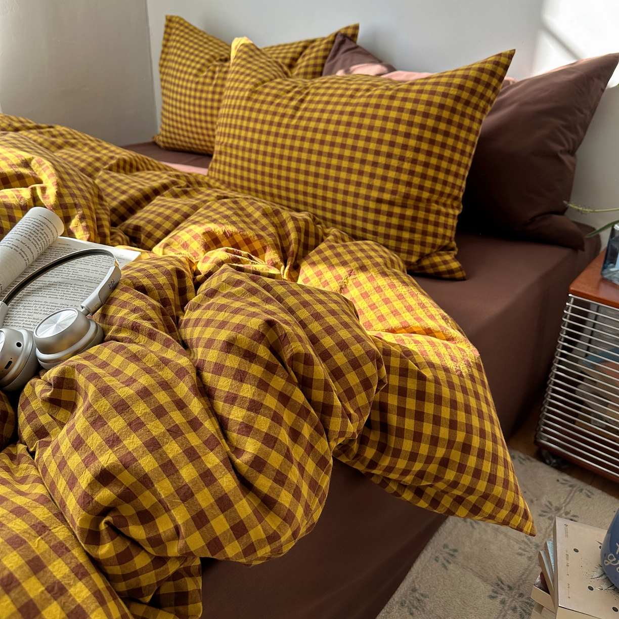 91家纺网 家纺一手货源 找家纺 例外 2026新款全棉纯棉色织水洗棉布拉格ins风四件套-影棚图 布拉格-黄棕