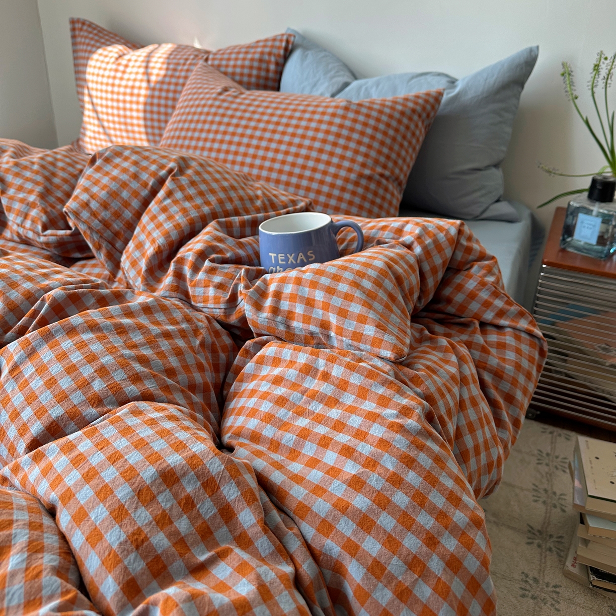 91家纺网 家纺一手货源 找家纺 例外 2026新款全棉纯棉色织水洗棉布拉格ins风四件套-影棚图 布拉格-橘兰