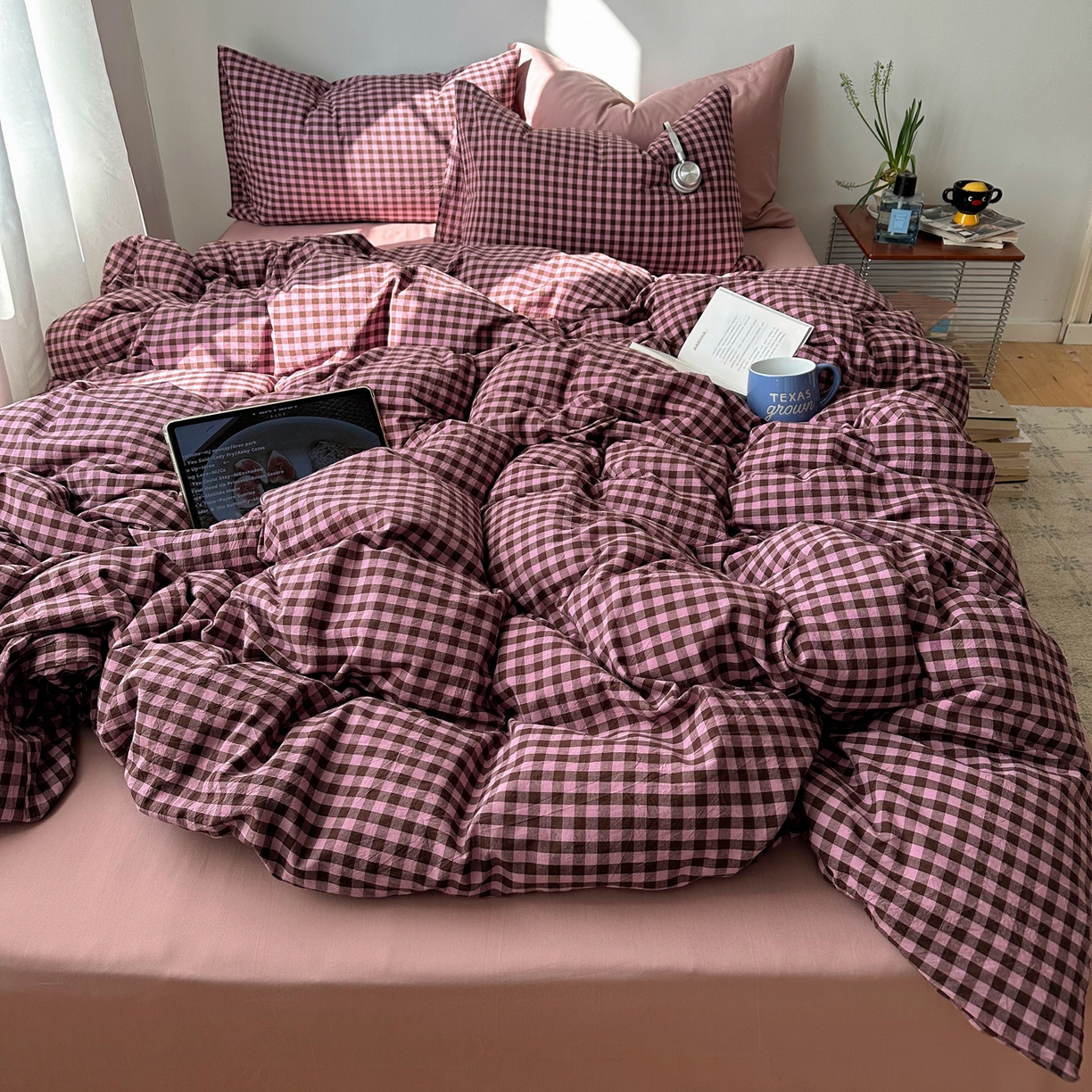 91家纺网 家纺一手货源 找家纺 例外 2026新款全棉纯棉色织水洗棉布拉格ins风四件套-影棚图 布拉格-树莓