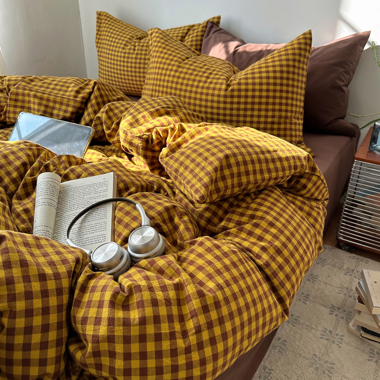 91家纺网 家纺一手货源 找家纺 例外 2026新款全棉纯棉色织水洗棉布拉格ins风四件套-影棚图 布拉格-黄棕